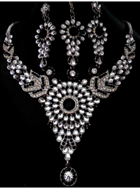 Rhodium Necklace Set